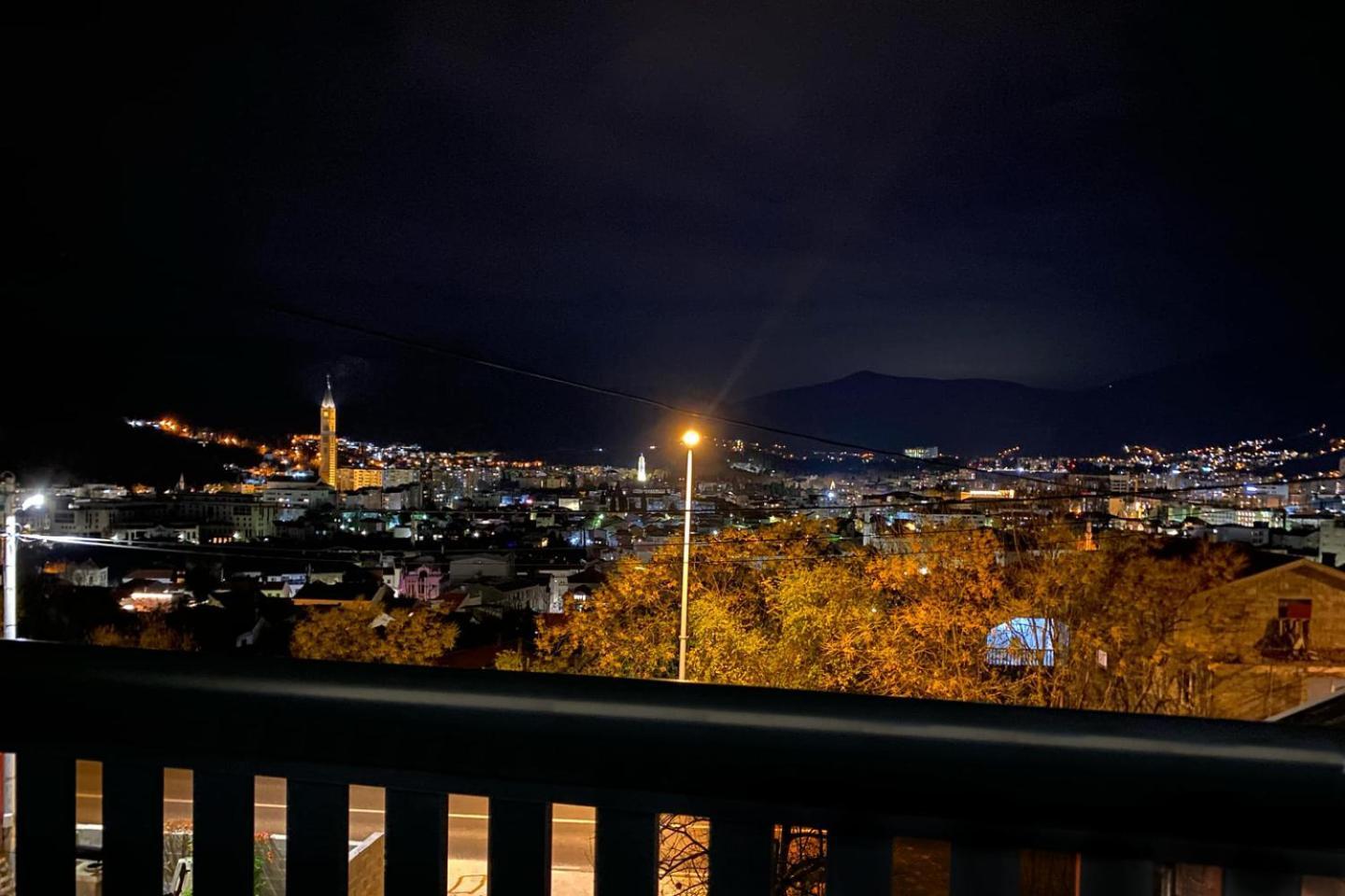 Farah Apartment Mostar Luaran gambar